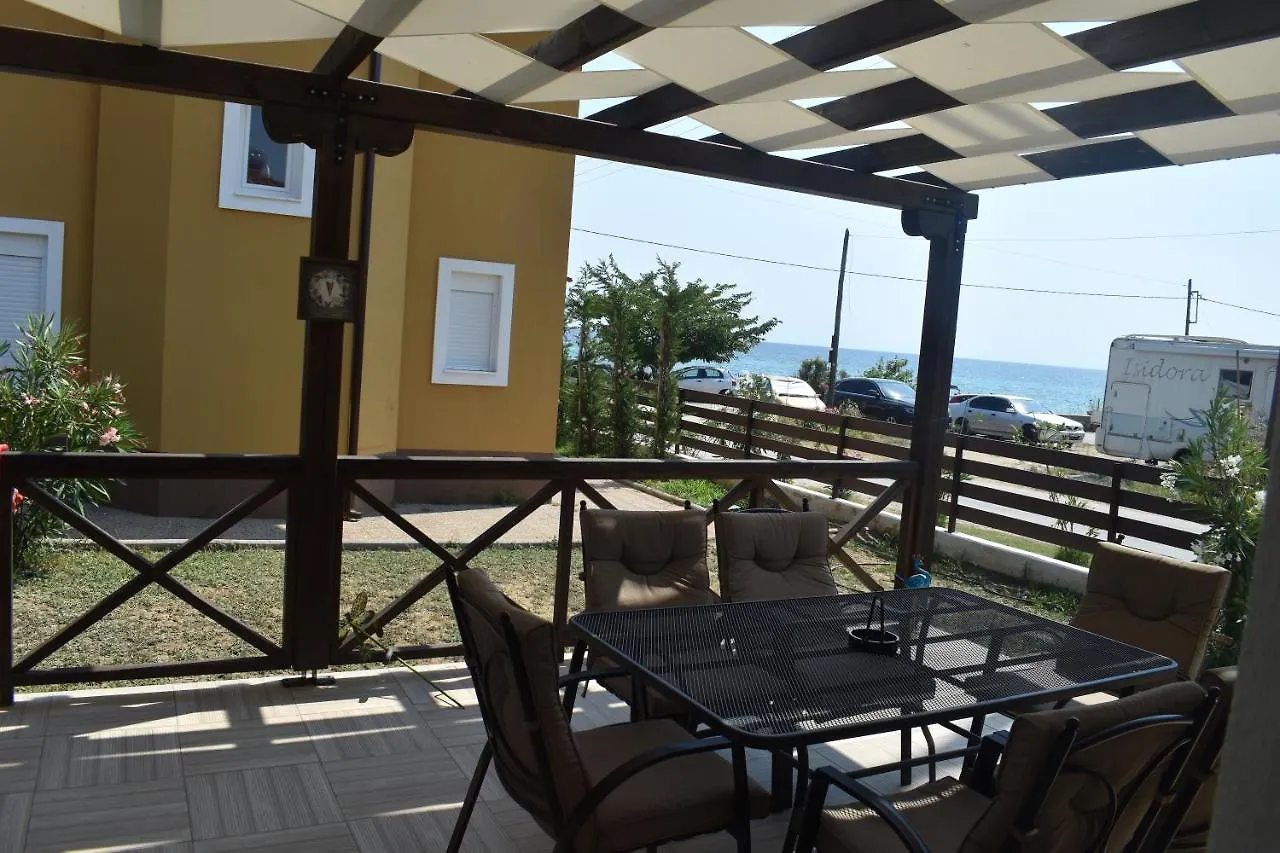 Villa The Sea Stars, Beach Front House à Nea Kallikrateia Grèce